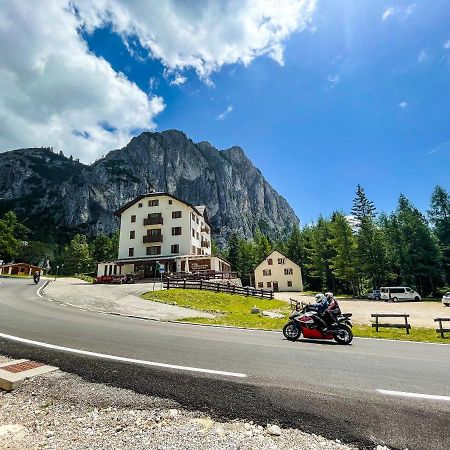 Albergo Al Sasso di Stria Andraz Esterno foto