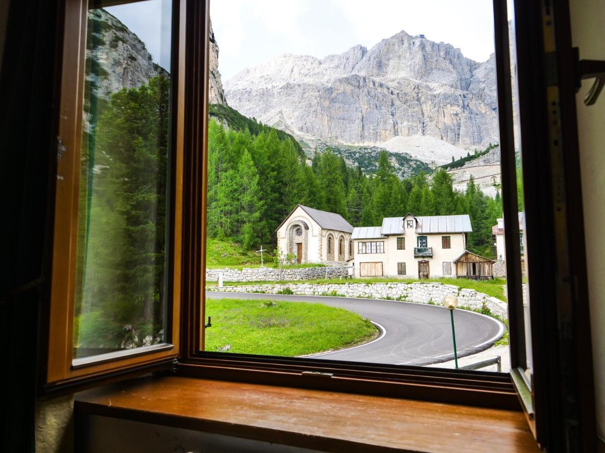 Albergo Al Sasso di Stria Andraz Esterno foto