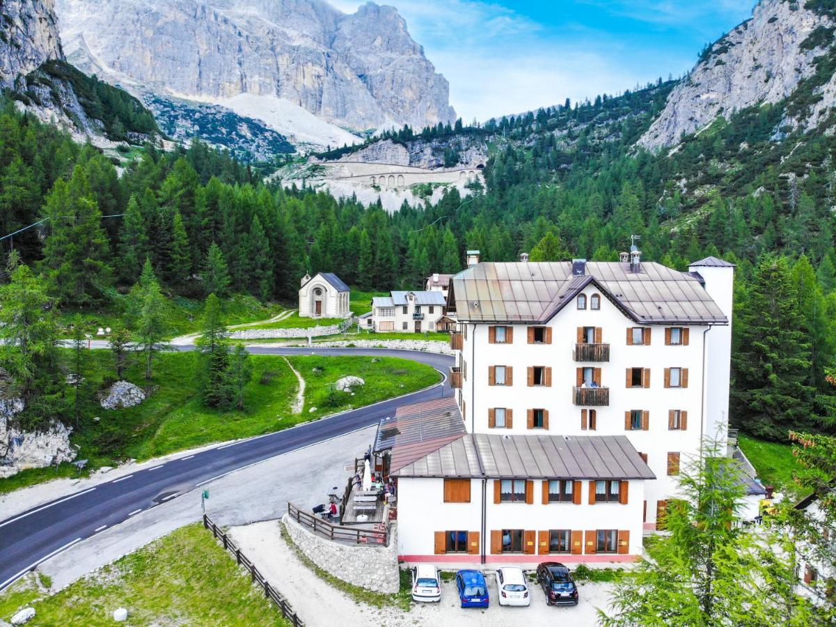 Albergo Al Sasso di Stria Andraz Esterno foto