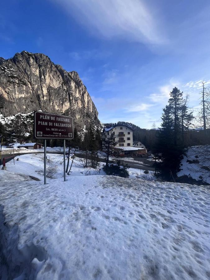 Albergo Al Sasso di Stria Andraz Esterno foto