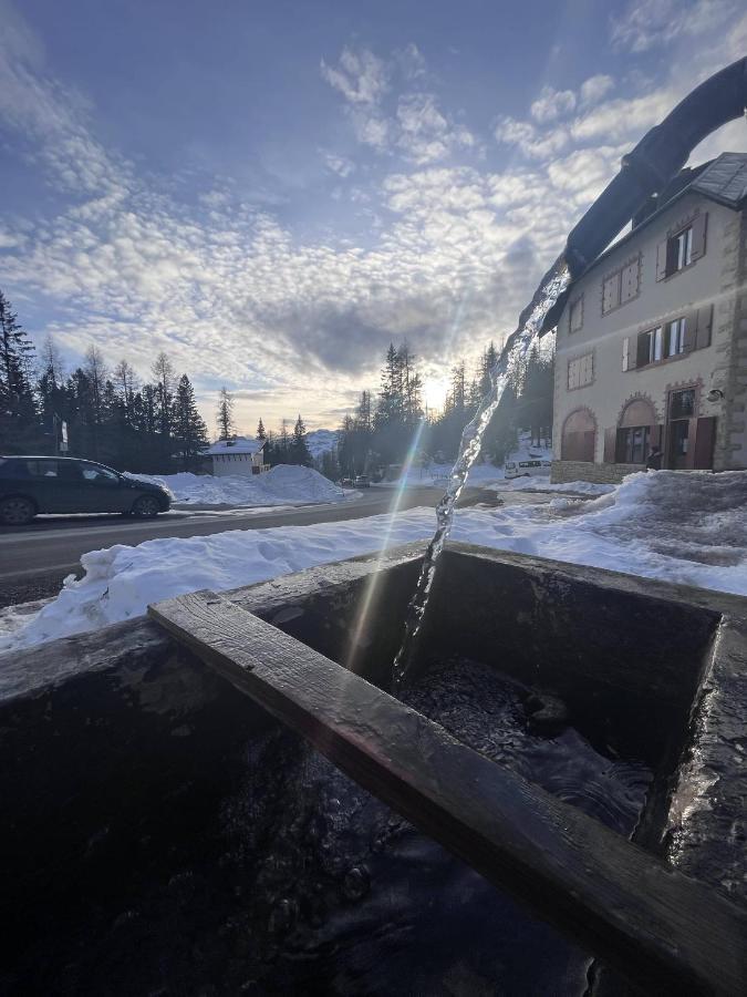 Albergo Al Sasso di Stria Andraz Esterno foto