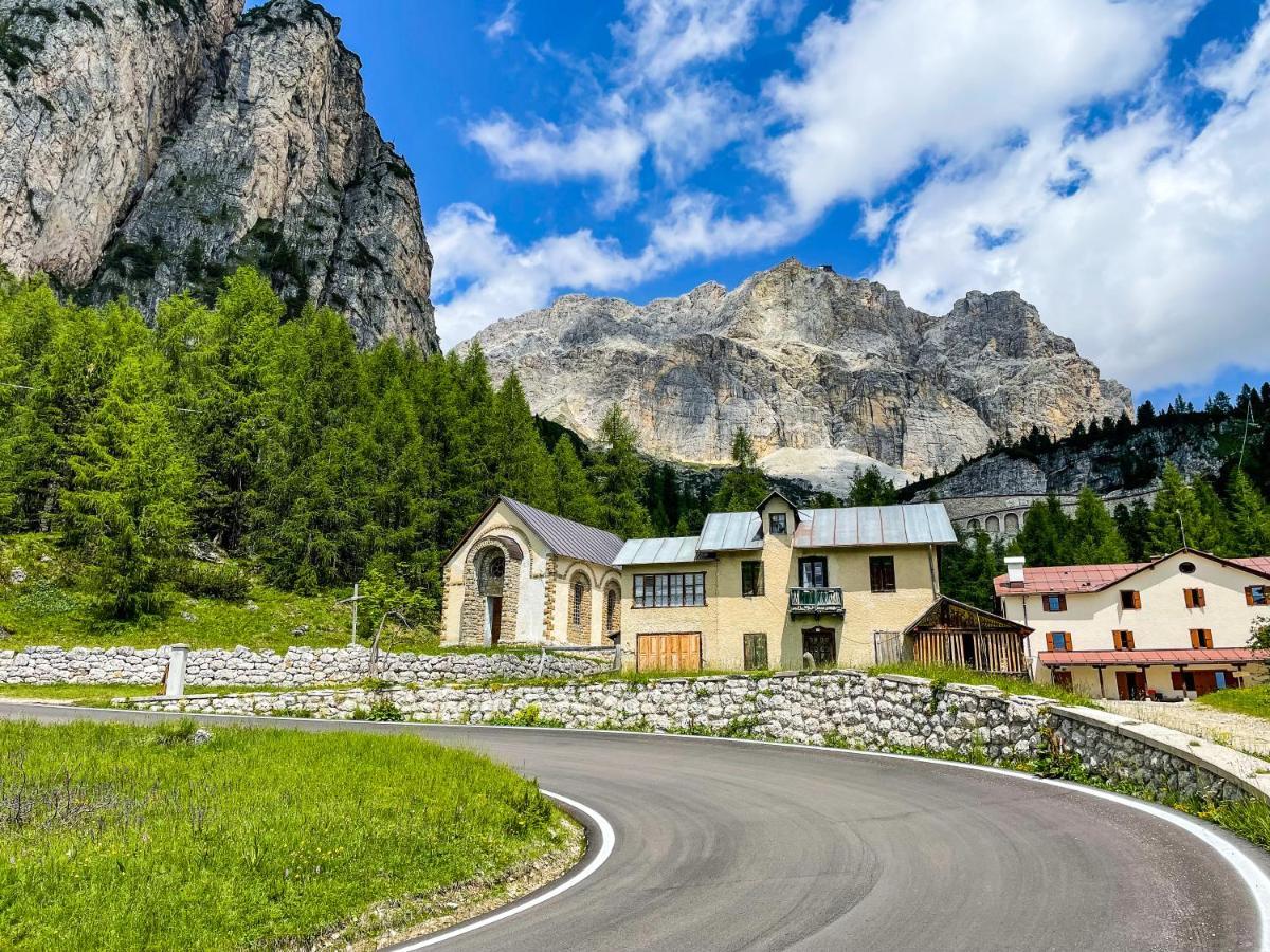 Albergo Al Sasso di Stria Andraz Esterno foto